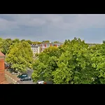 Apartman 6 *